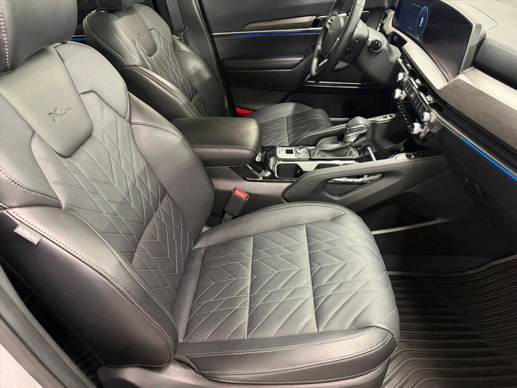 Used 2025 Kia Telluride SX Prestige X-Line image 18