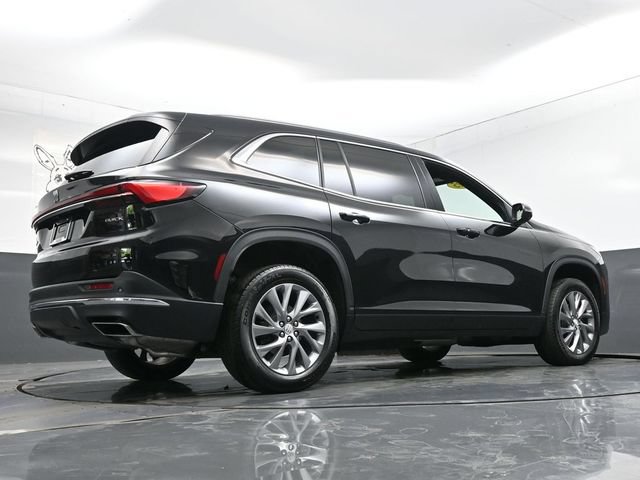 Used 2025 Buick Enclave Preferred w/ Power Package AWD/4WD image 34