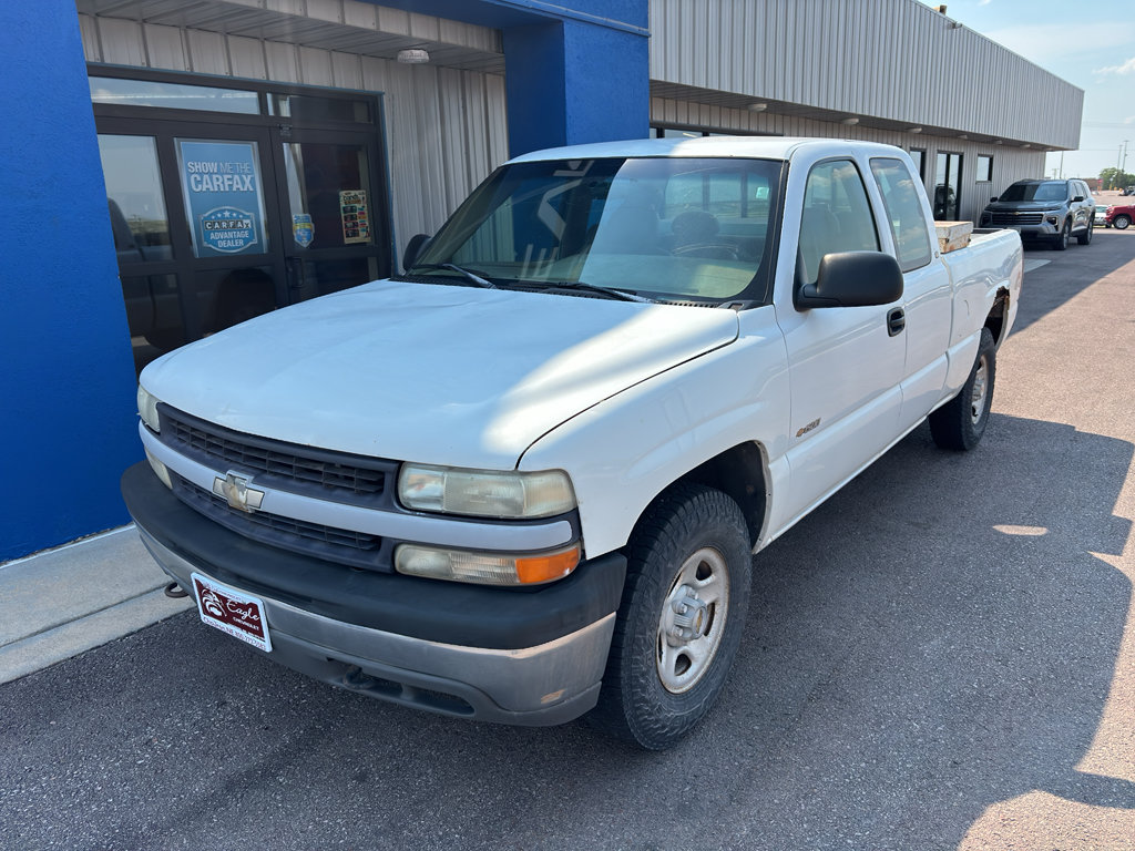 Used 2000 Chevrolet Silverado 1500 4x4 Extended Cab image 2