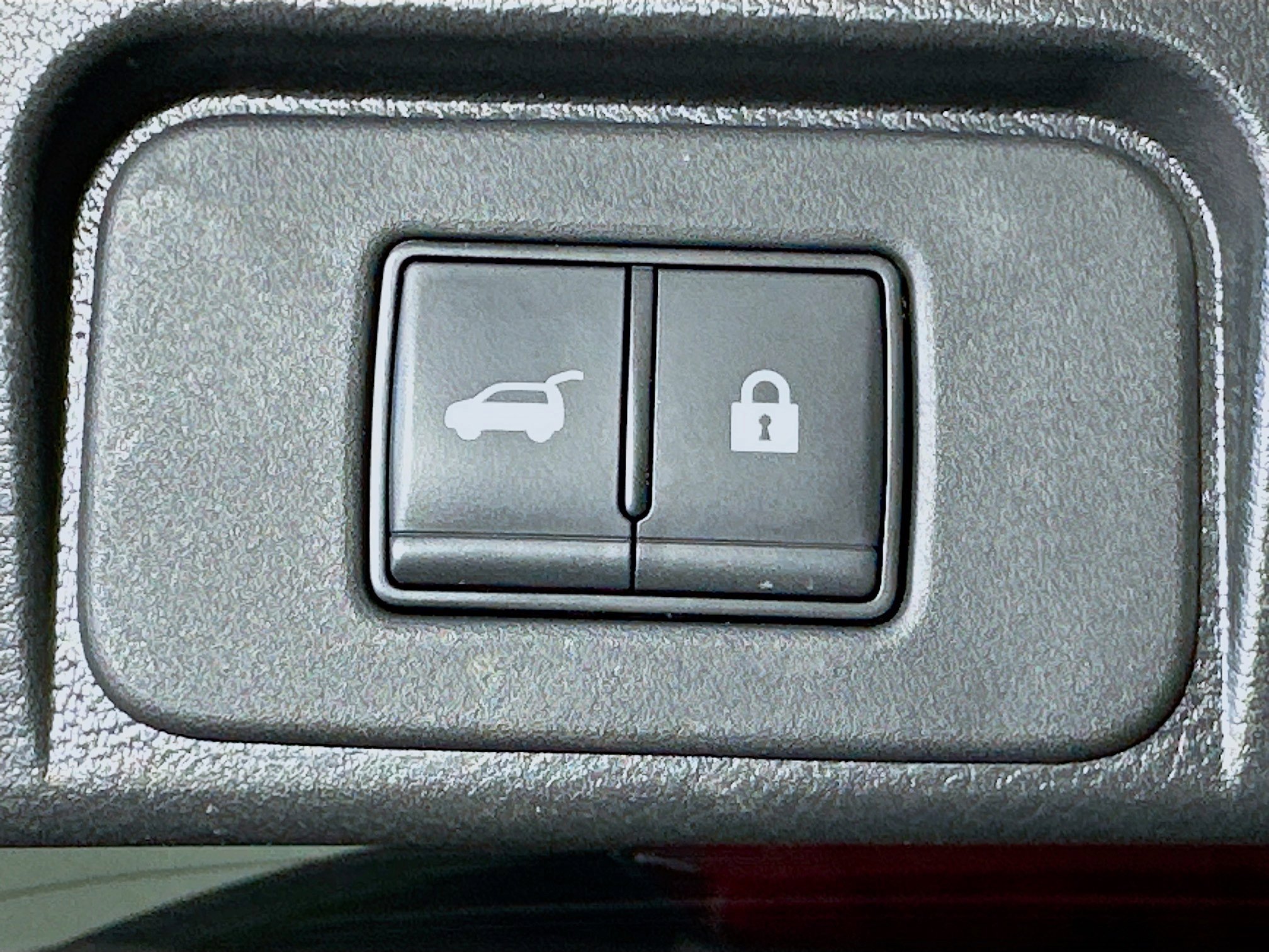 Used 2023 Nissan Rogue SL w/ SL Premium Package image 30