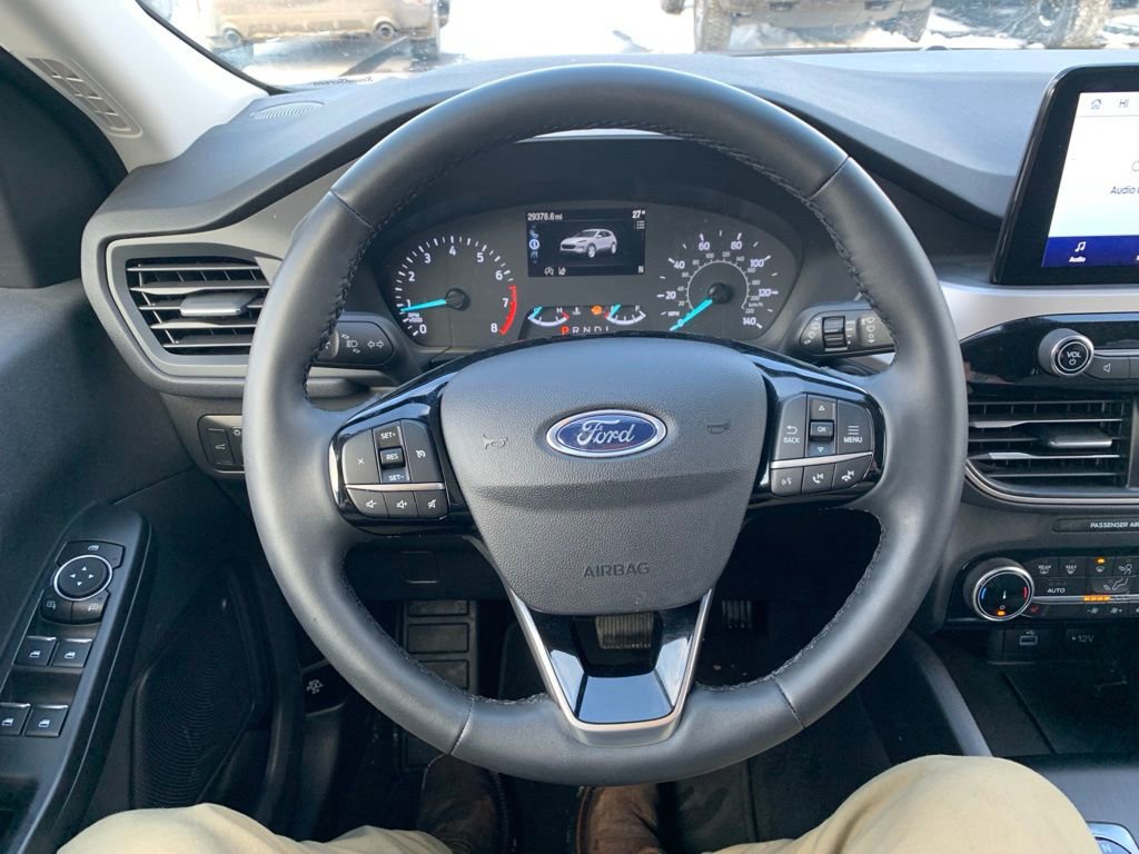 Used 2022 Ford Escape SE w/ Convenience Package image 16