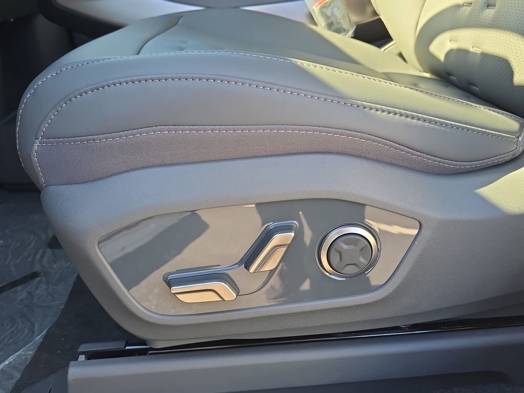 New 2026 Kia EV9 Wind image 23