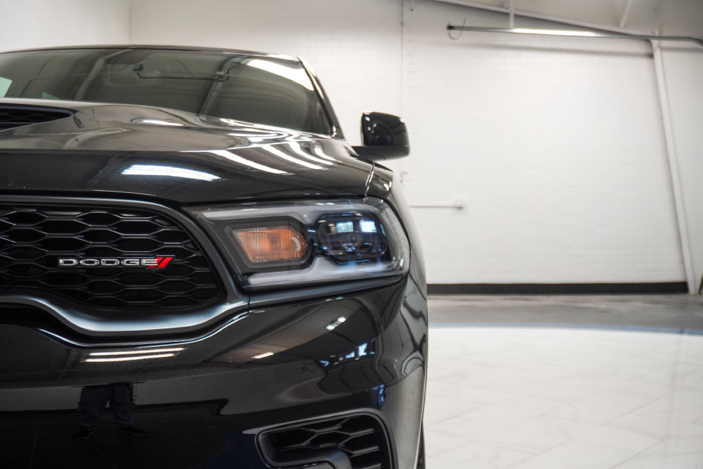 Used 2023 Dodge Durango R/T w/ Blacktop Package AWD/4WD image 39