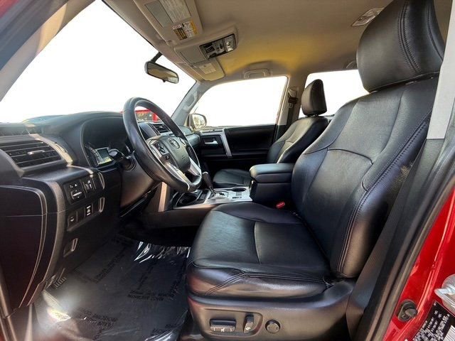 Used 2017 Toyota 4Runner SR5 image 10