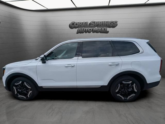 Certified 2023 Kia Telluride S w/ S Sunroof Package FWD image 4
