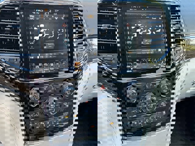 Used 2020 Jeep Grand Cherokee Summit image 24