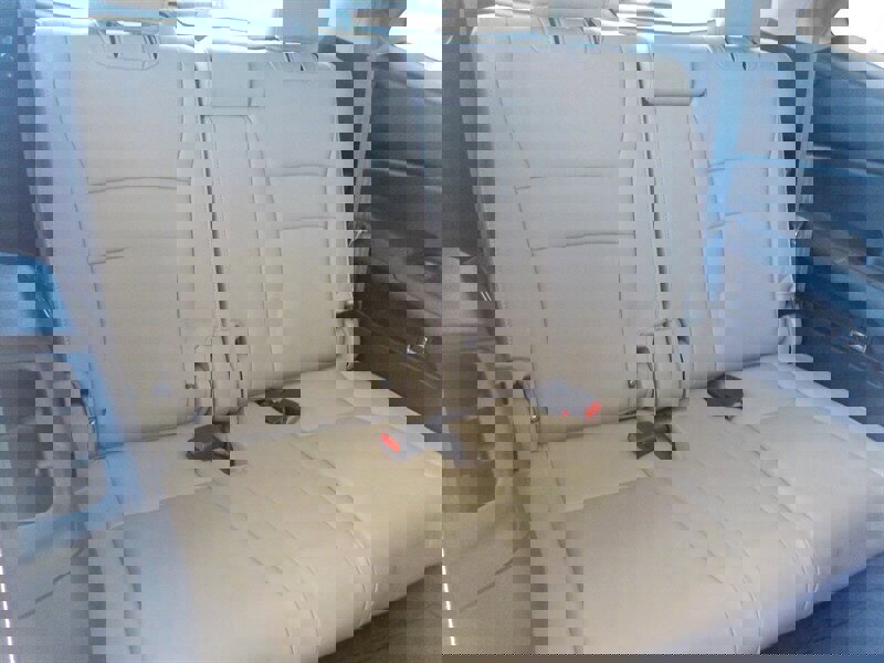 Used 2016 Honda Pilot Elite image 8