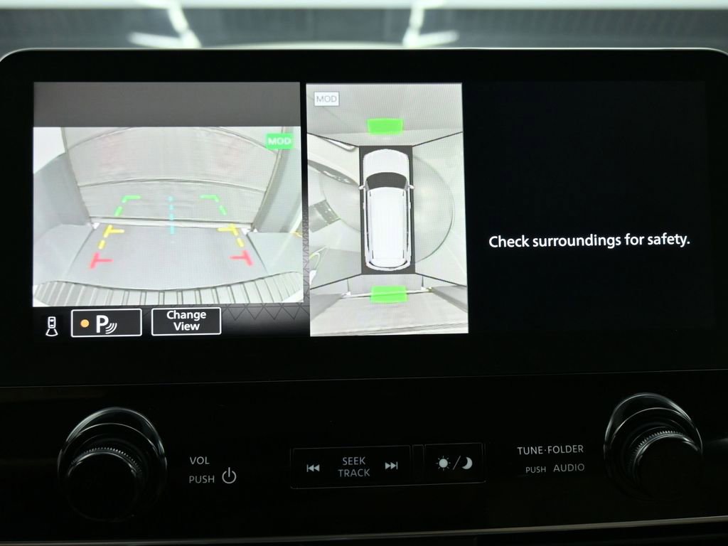 Used 2024 Nissan Armada Platinum w/ Captain's Chairs Package image 14