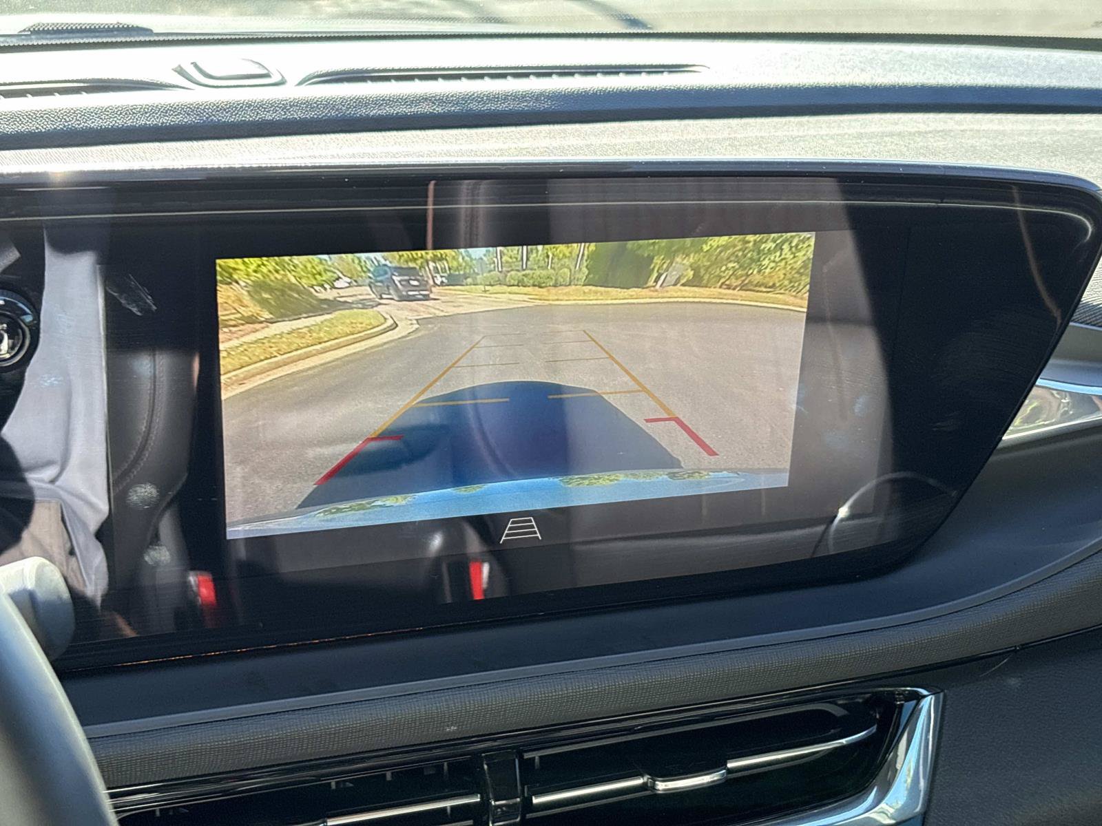 Used 2025 Buick Envista Avenir FWD image 22