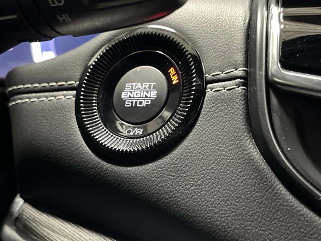 Used 2024 Jeep Compass Limited w/ High Altitude Package image 23