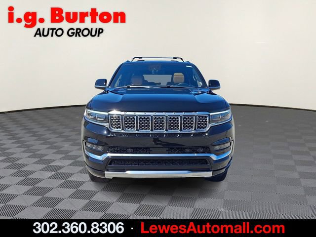 Used 2023 Jeep Grand Wagoneer Series III image 2