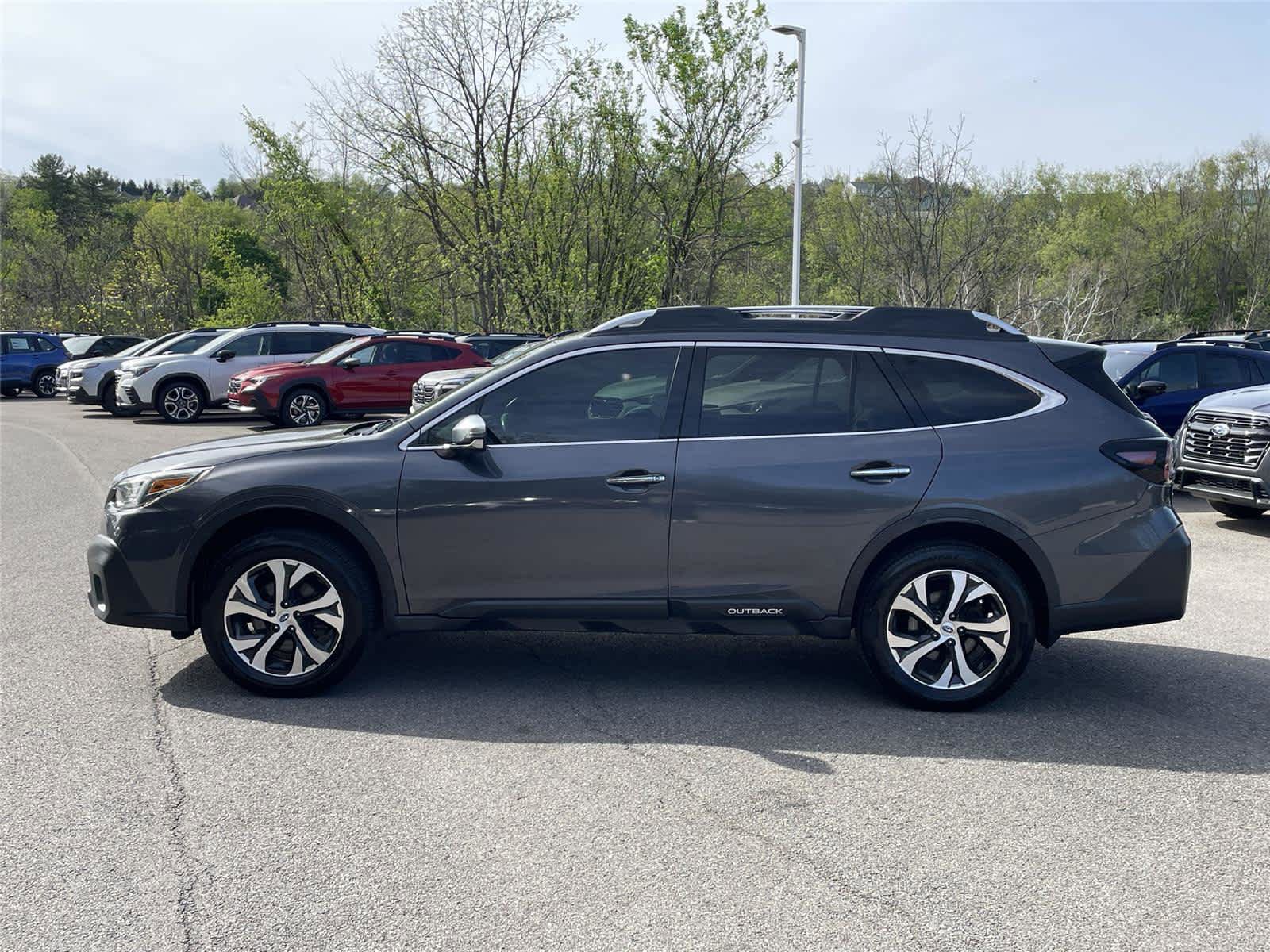 Used 2020 Subaru Outback Touring w/ Popular Package #2 AWD/4WD image 2