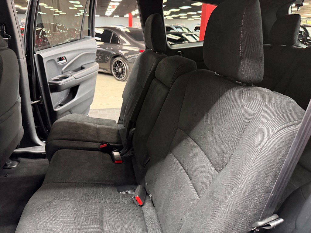 Used 2022 Honda Pilot Sport image 39