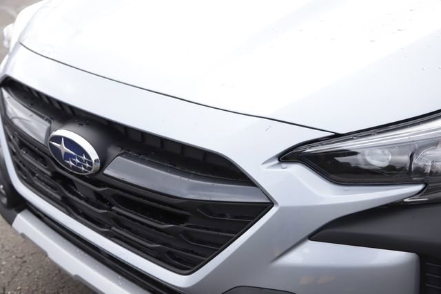 Used 2023 Subaru Outback Limited image 11