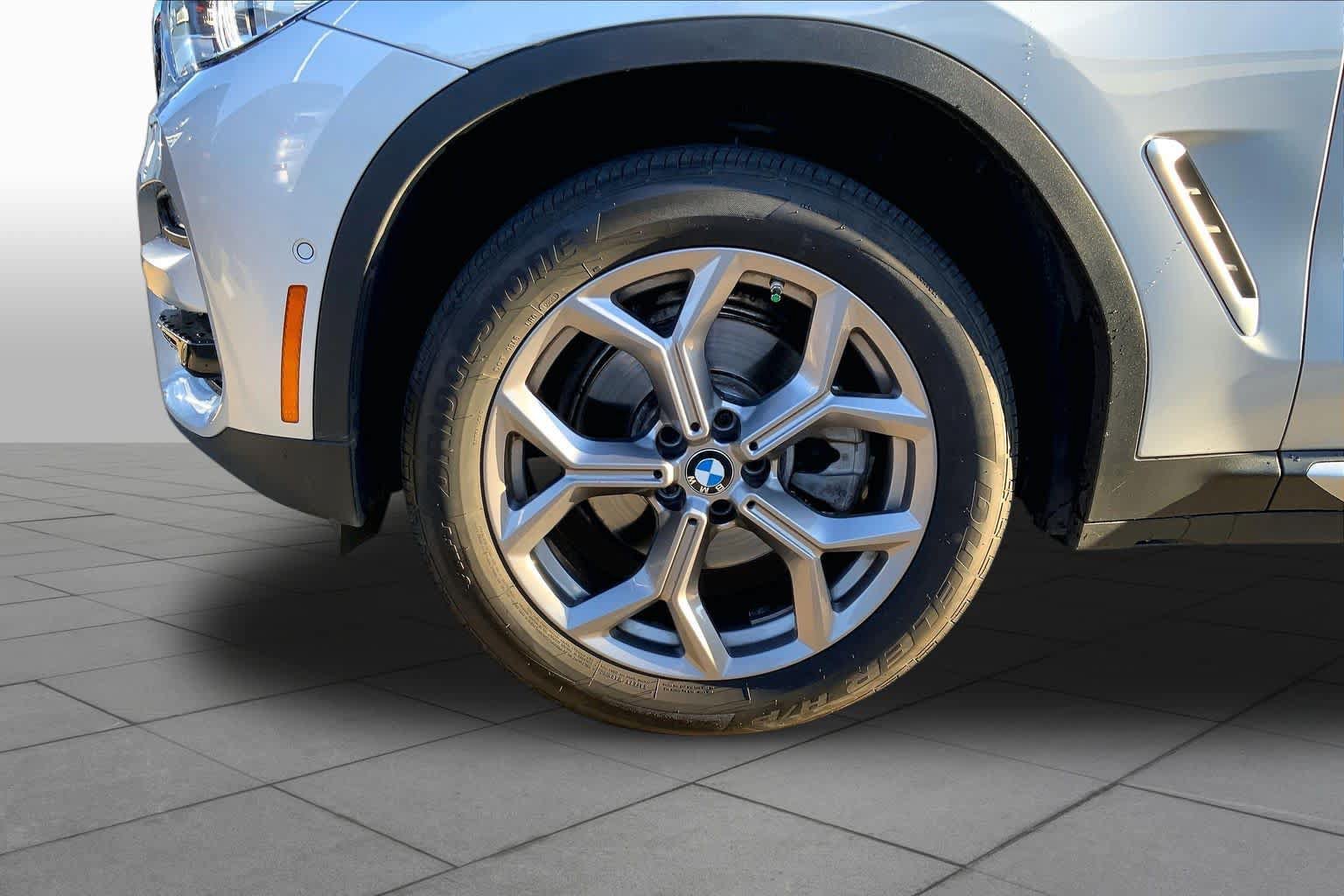 Used 2021 BMW X3 xDrive30i w/ Convenience Package AWD/4WD image 10