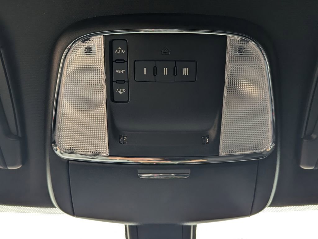 Used 2023 Dodge Charger Scat Pack RWD image 11