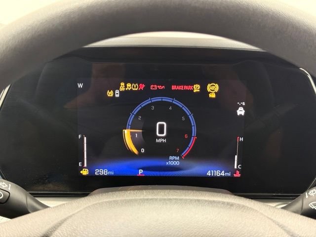 Used 2025 Chevrolet Trax LT FWD image 31