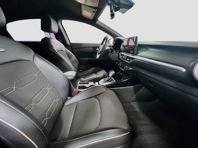 Certified 2023 Kia Forte GT-Line w/ GT-Line Technology Package FWD image 27
