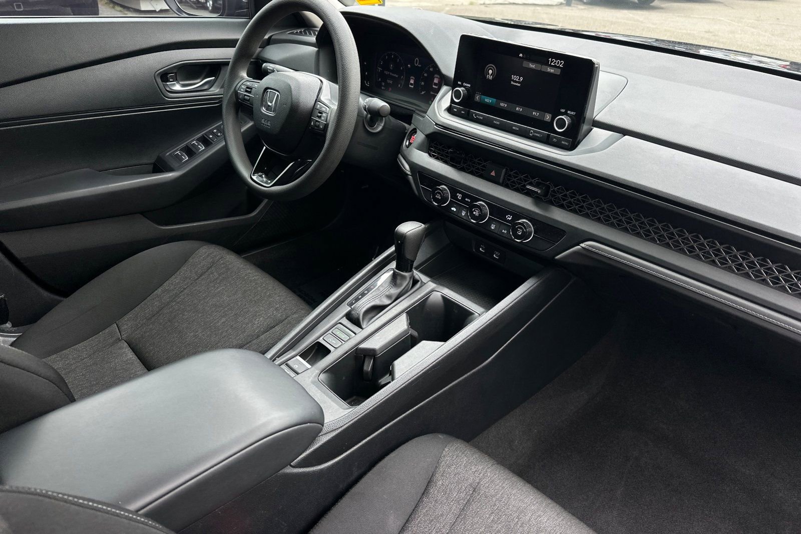 Used 2024 Honda Accord LX image 18