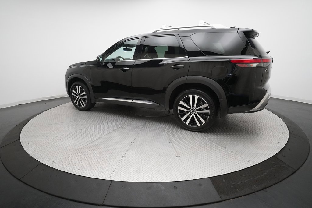 Certified 2024 Nissan Pathfinder Platinum w/ Cargo Package image 12