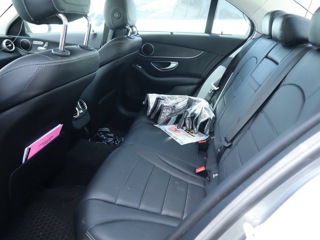 Used 2016 Mercedes-Benz C 300 4MATIC Sedan image 11