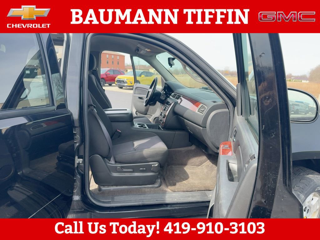 Used 2011 Chevrolet Tahoe LS AWD/4WD image 12