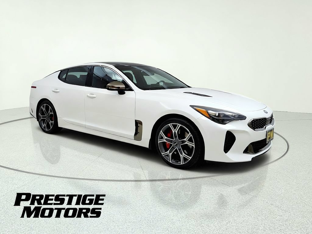 Used 2021 Kia Stinger GT2 image 10