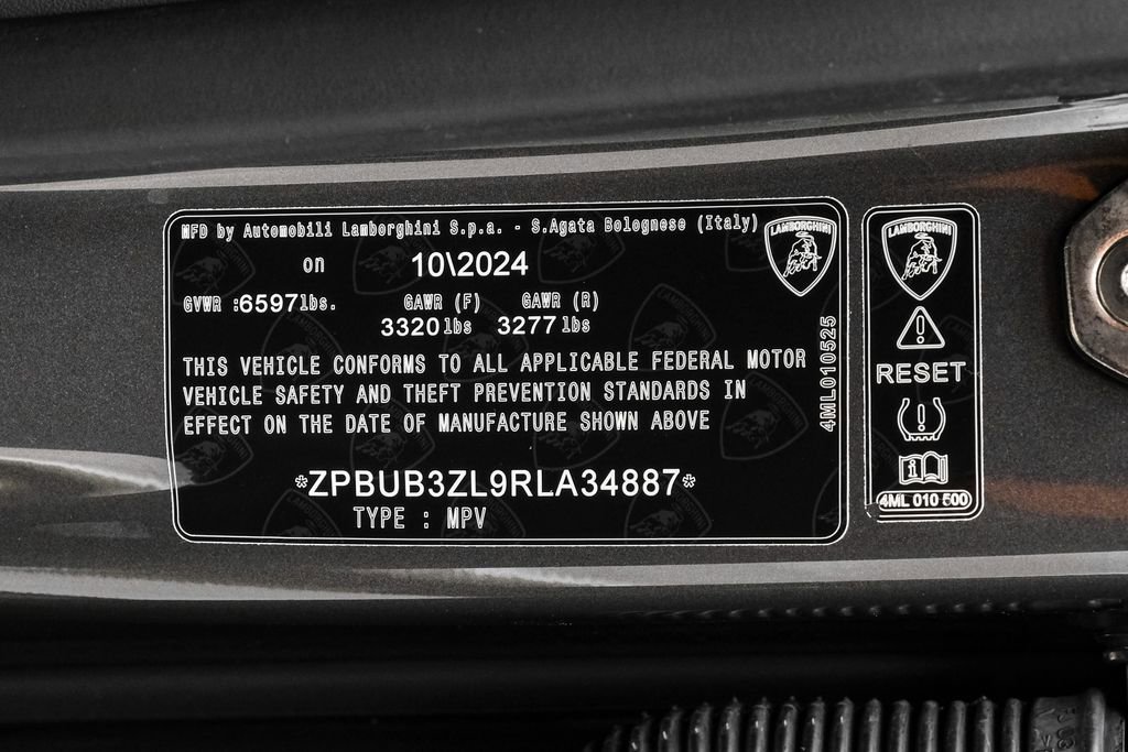 Used 2024 Lamborghini Urus S AWD/4WD image 67