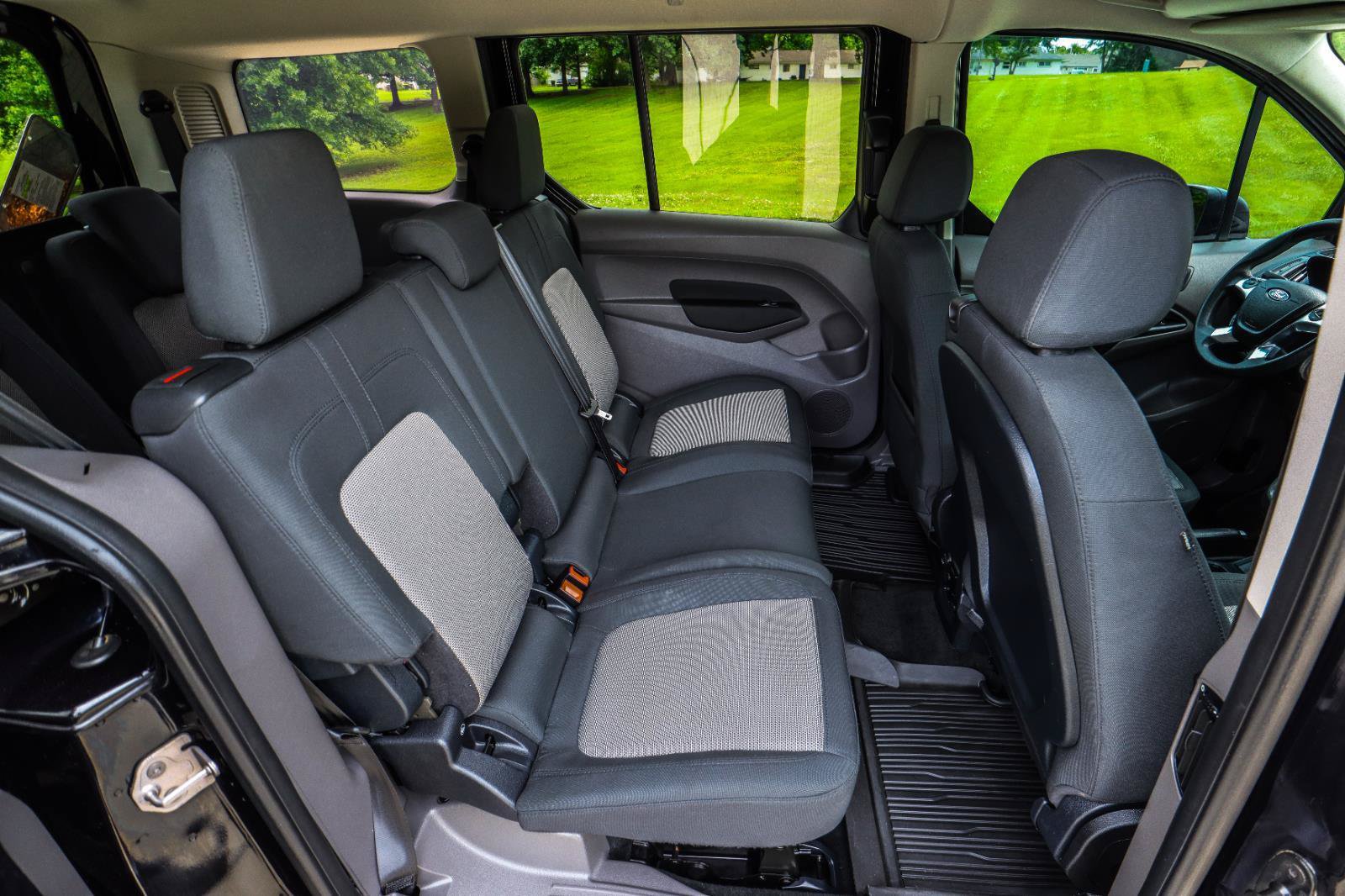 Used 2021 Ford Transit Connect XL FWD image 35