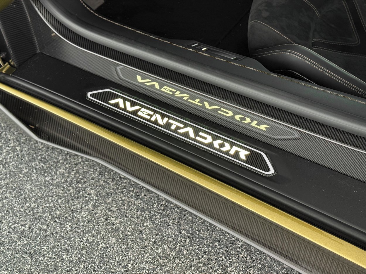 Used 2022 Lamborghini Aventador LP 780-4 Ultimae image 11