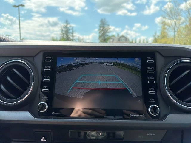 Used 2023 Toyota Tacoma TRD Off-Road w/ Technology Package image 18