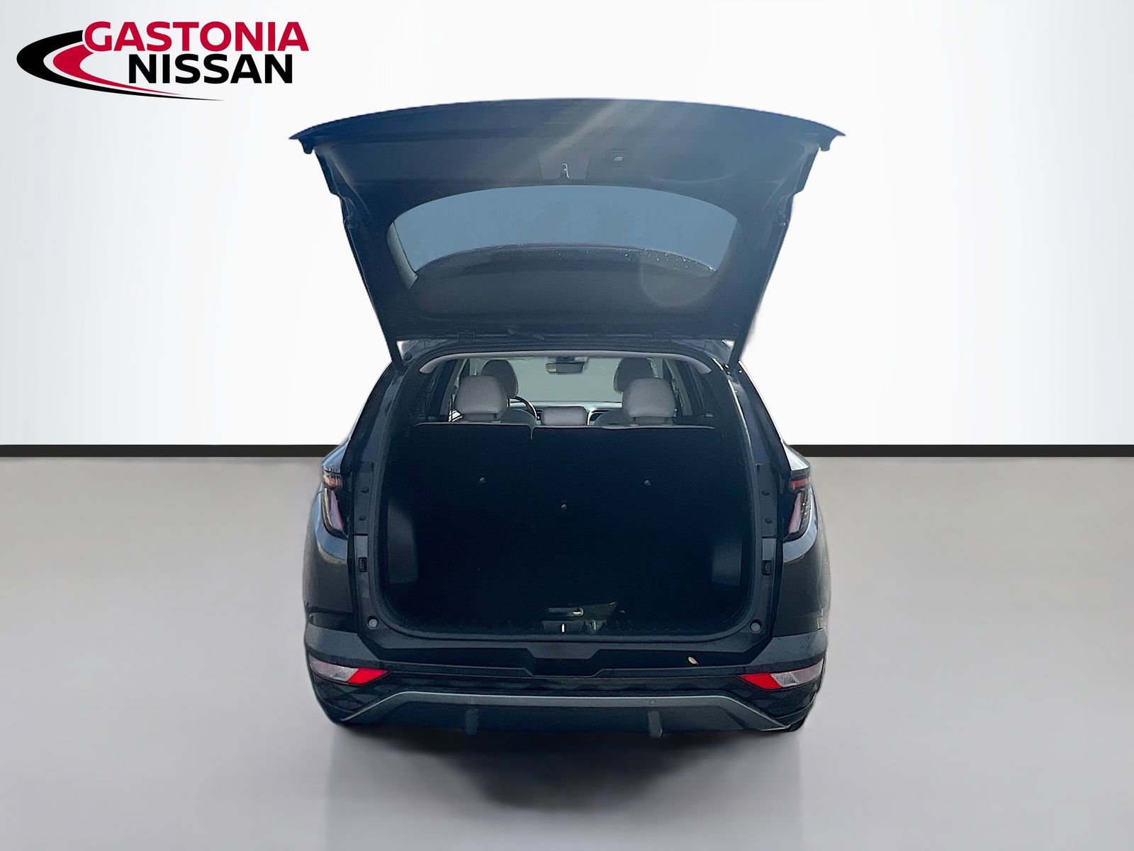 Used 2024 Hyundai Tucson Limited image 35