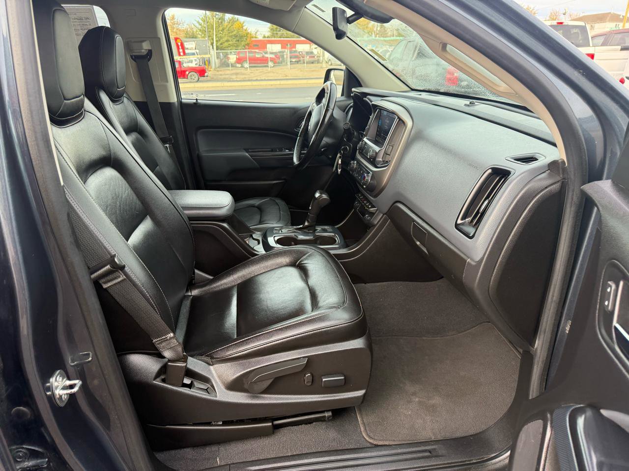 Used 2019 Chevrolet Colorado Z71 AWD/4WD image 29