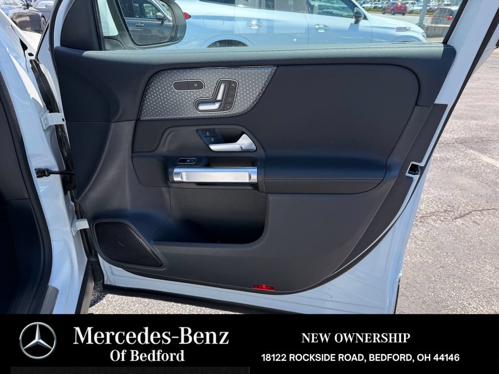 New 2026 Mercedes-Benz GLB 250 4MATIC image 27