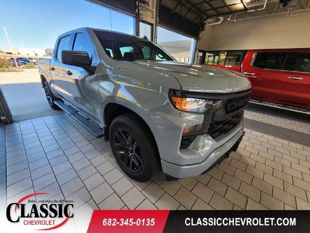 Used 2025 Chevrolet Silverado 1500 Custom