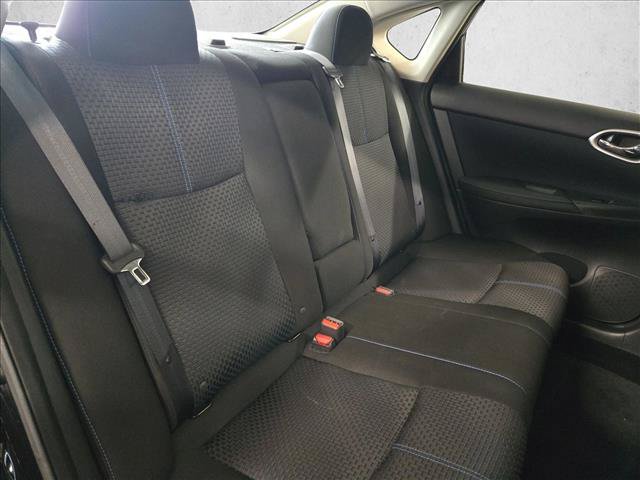 Used 2018 Nissan Sentra SR w/ Technology Package FWD image 18