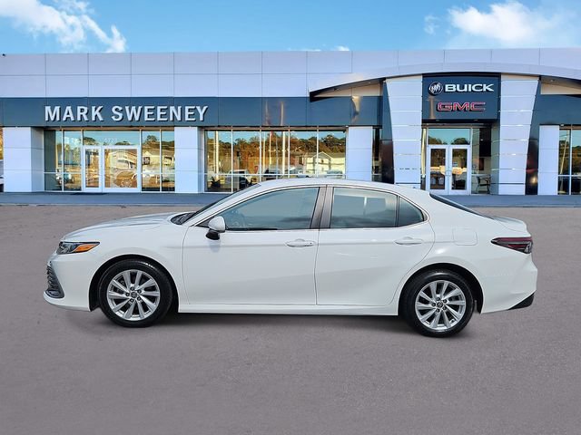 Used 2023 Toyota Camry LE FWD image 28
