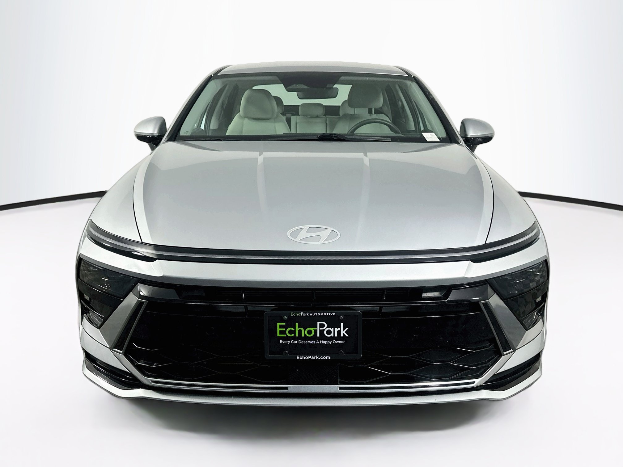 Used 2024 Hyundai Sonata SEL FWD image 2