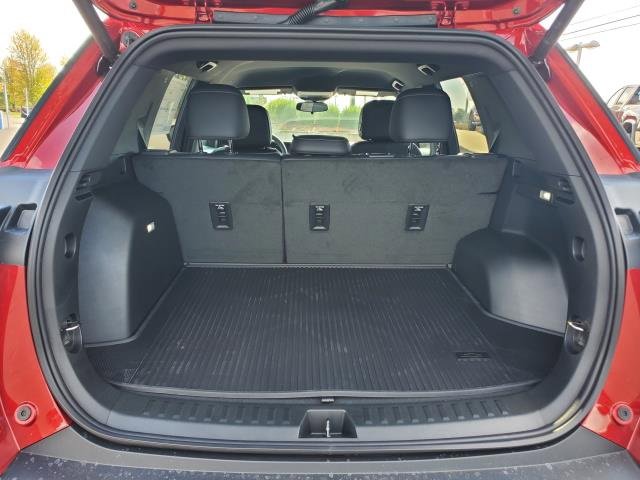 New 2026 Chevrolet Equinox LT w/ Convenience Package II image 7
