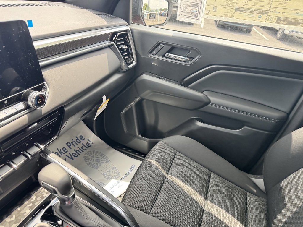 New 2025 GMC Canyon Elevation w/ Convenience Package image 31