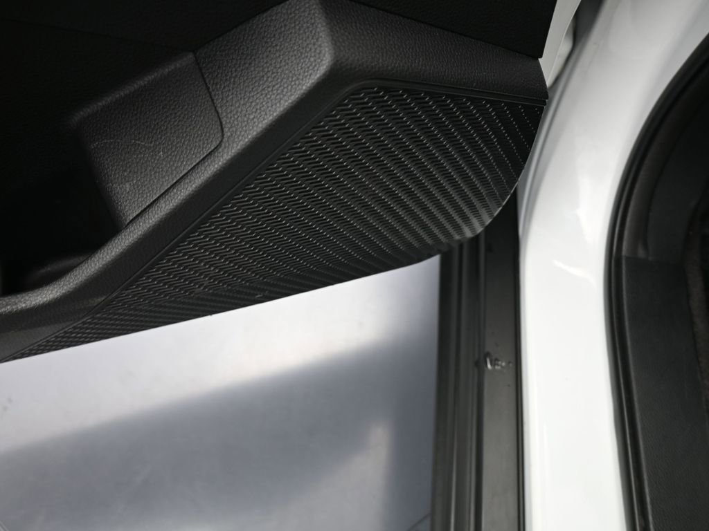 Used 2023 Honda Accord EX image 15