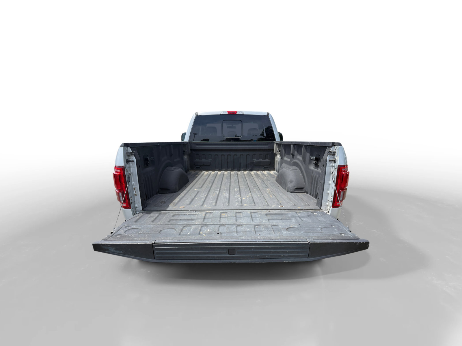 Used 2016 Ford F150 Lariat w/ Equipment Group 501A Mid RWD image 17
