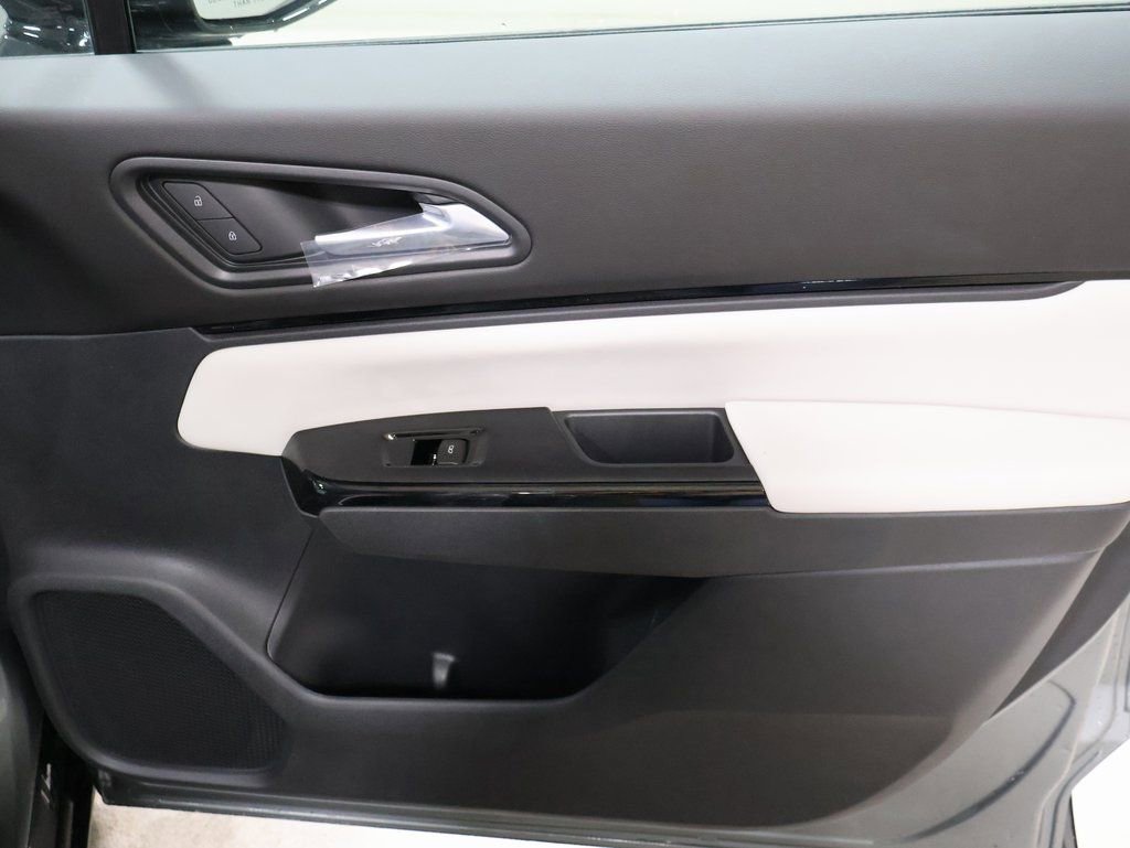 New 2025 Honda Prologue Touring image 24