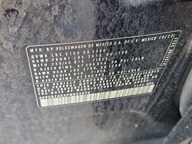 Certified 2023 Volkswagen Tiguan SE R-Line FWD image 29