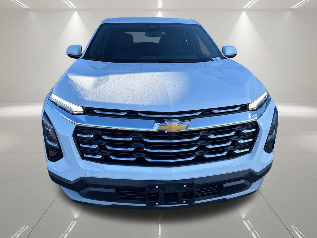 New 2026 Chevrolet Equinox LT w/ LPO, Floor Liner Package image 2