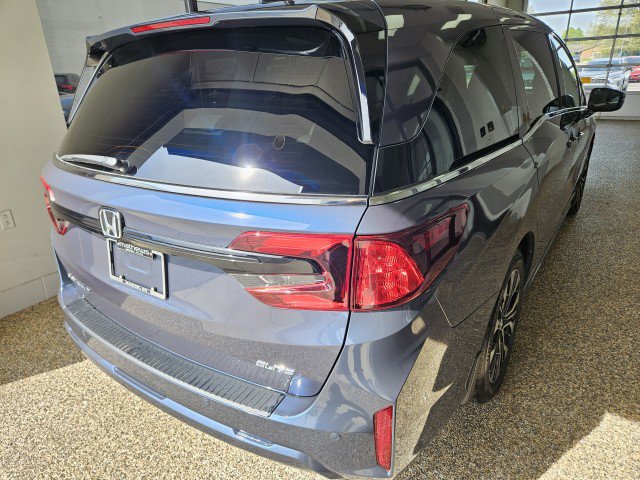 New 2026 Honda Odyssey Elite image 2