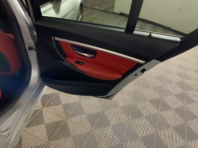 Used 2018 BMW 330i xDrive Sedan image 37