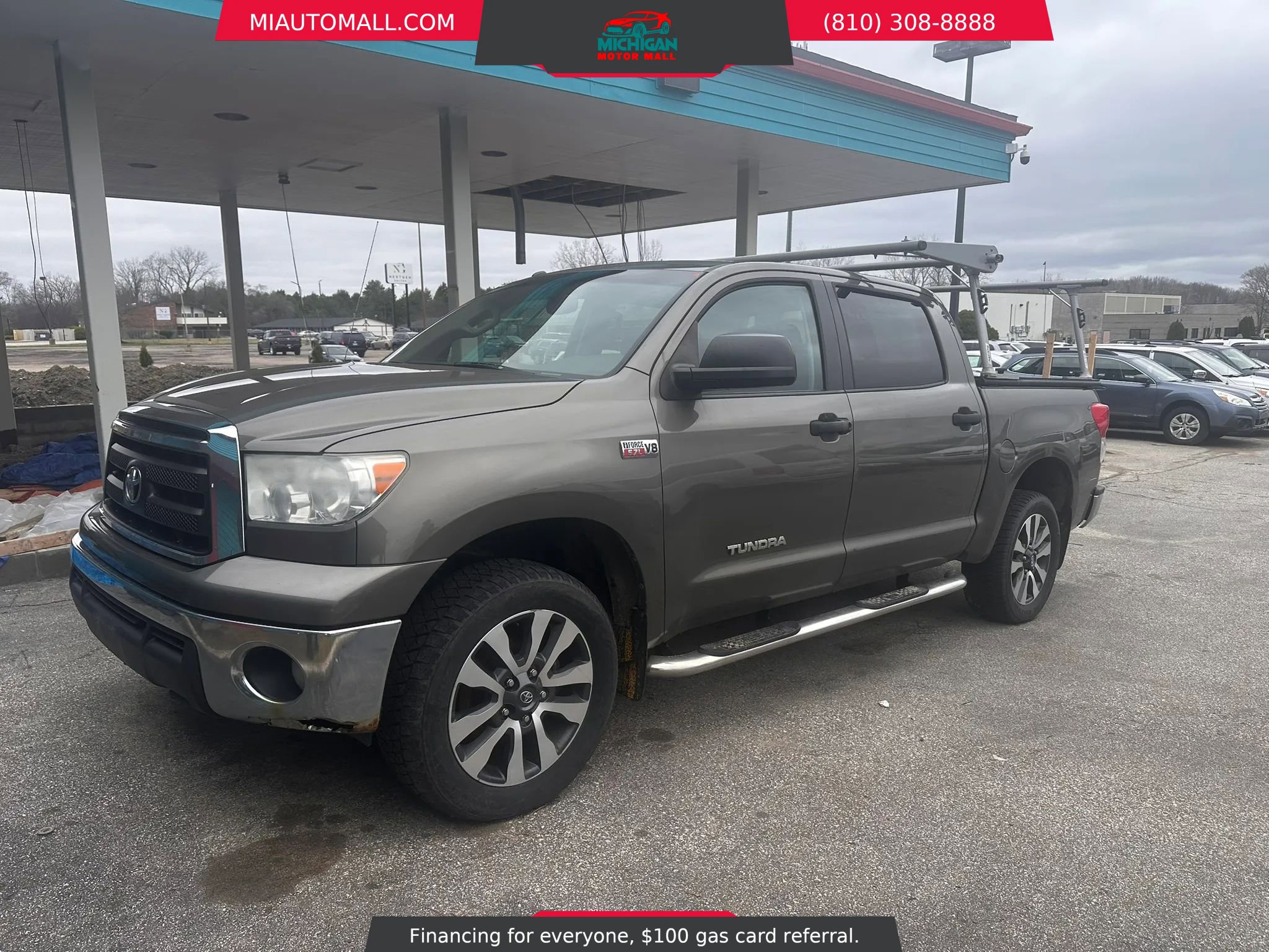 Used 2013 Toyota Tundra 4x4 CrewMax w/ Tow Pkg image 1
