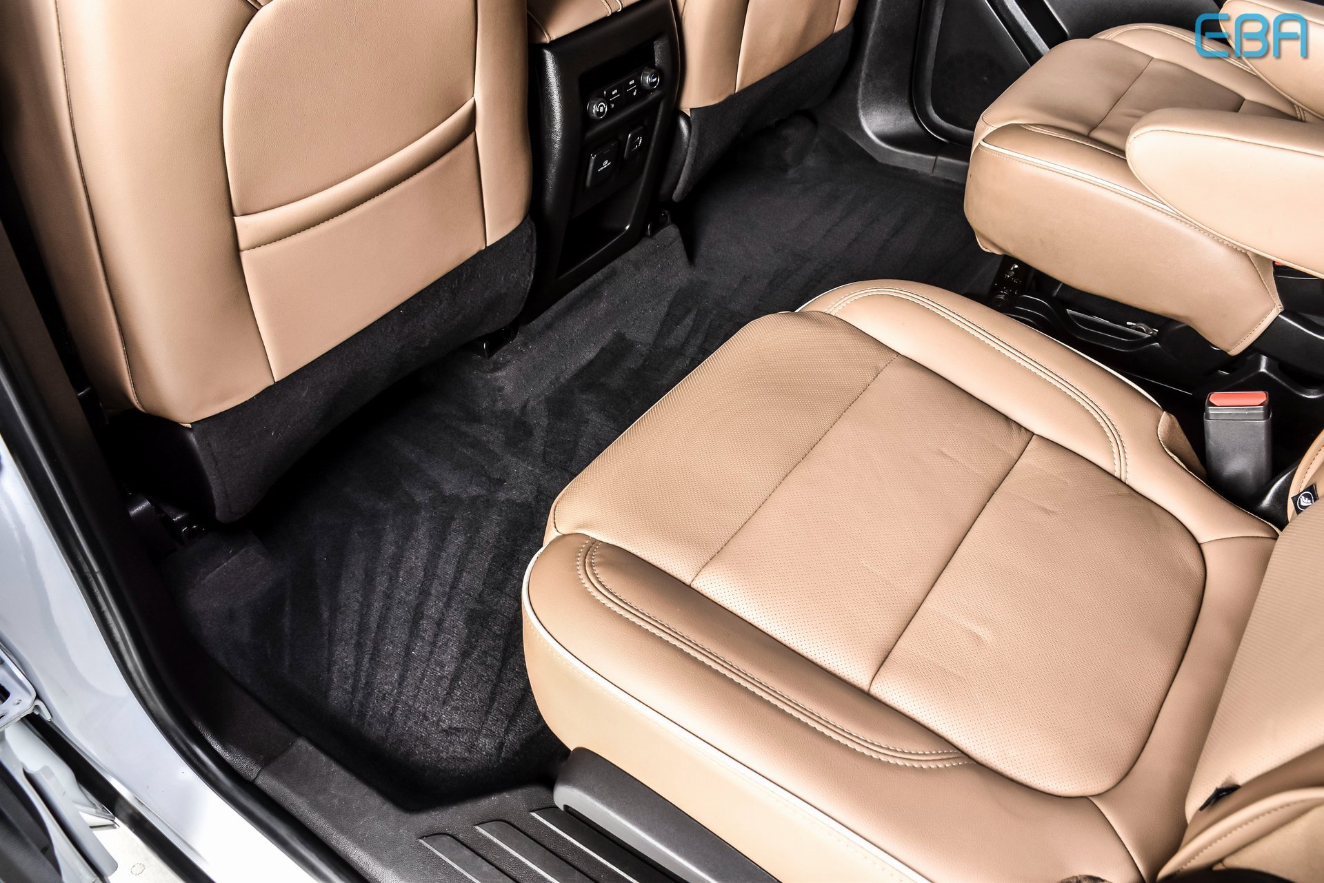 Used 2023 Chevrolet Traverse Premier image 20