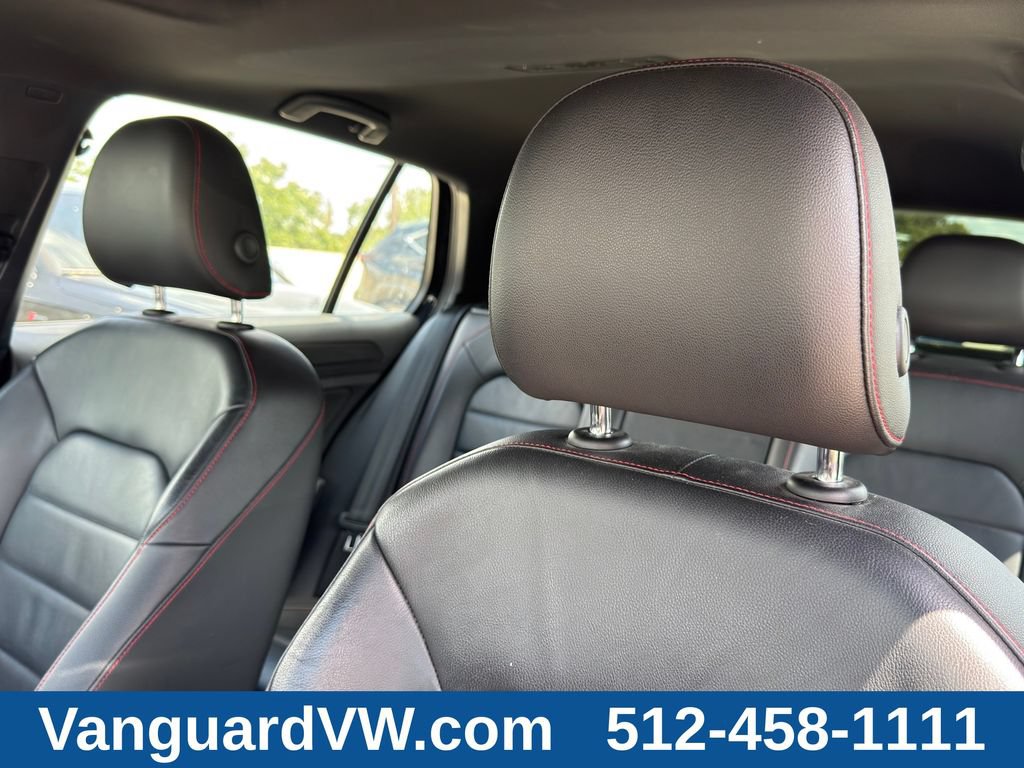 Used 2019 Volkswagen GTI SE w/ SE Experience Package FWD image 10